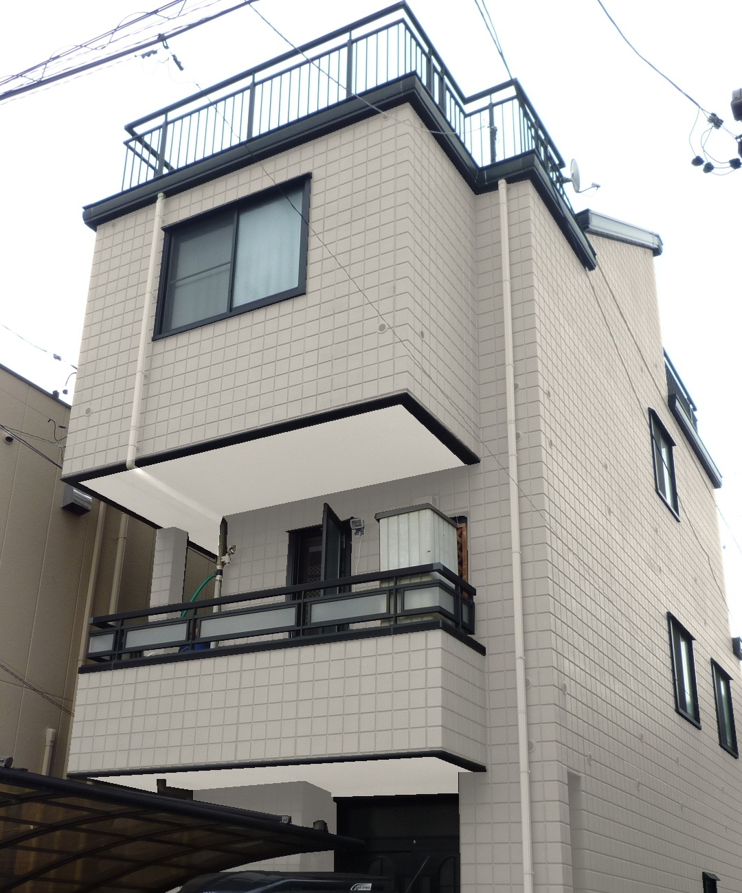 ペンキ塗り替え雨漏り　名古屋　カラーシミュレーション1