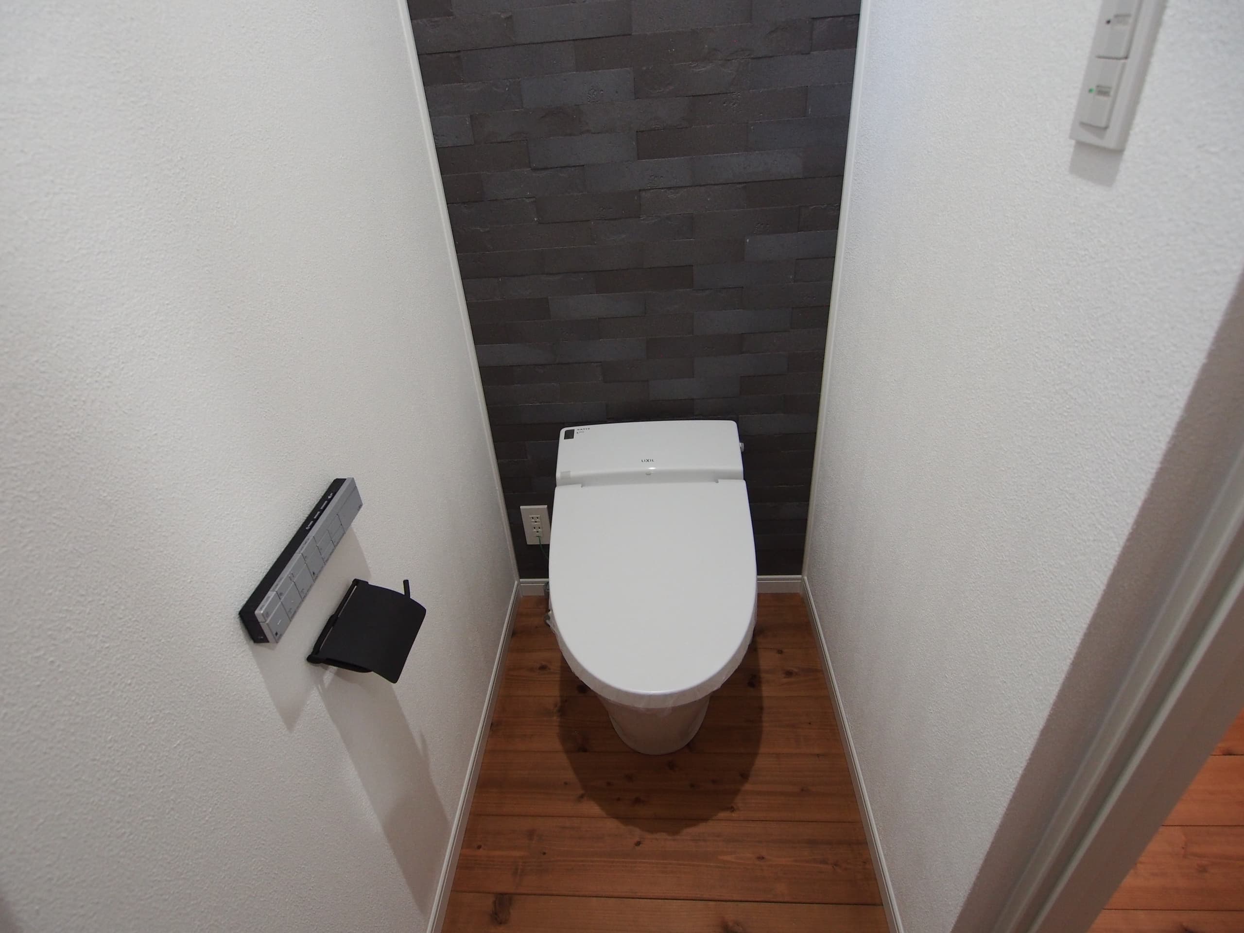 pc192623.jpg